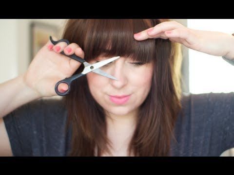 How To Cut Blunt Fringe/Bangs! | Gemsmaquillage …this method is truly GENIUS! So easy I think I may go cut my bangs now!