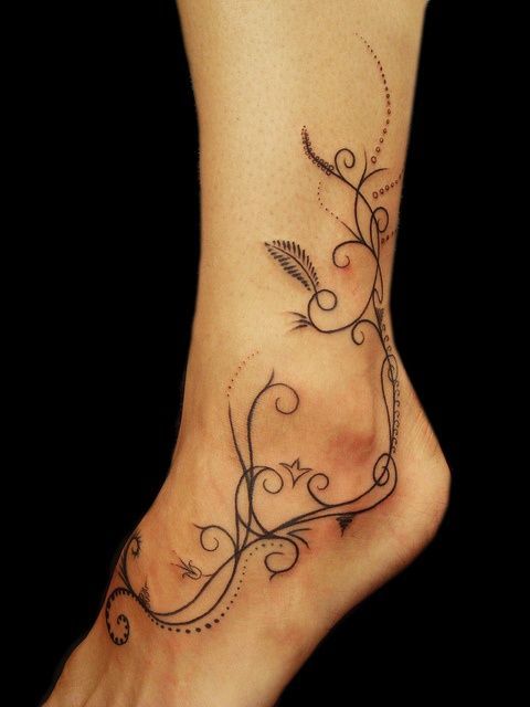 If you are a tattoo lover, you will not miss the stylish tattoo designs for your foot. It’s easy and pretty for women to ink a