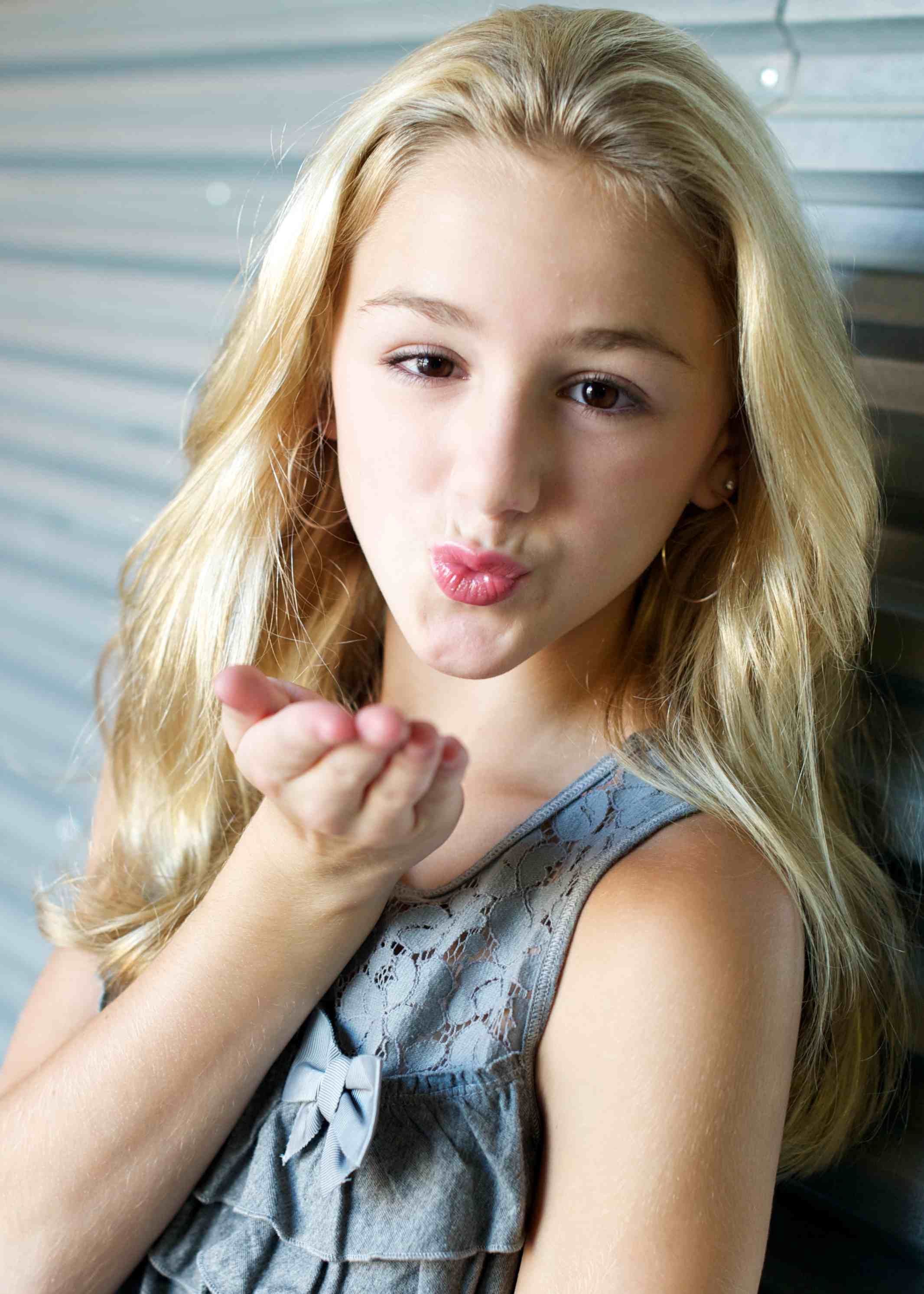 images of moms | Eleven-year-old Chloe Lukasiak is one of the stars of Dance Moms.