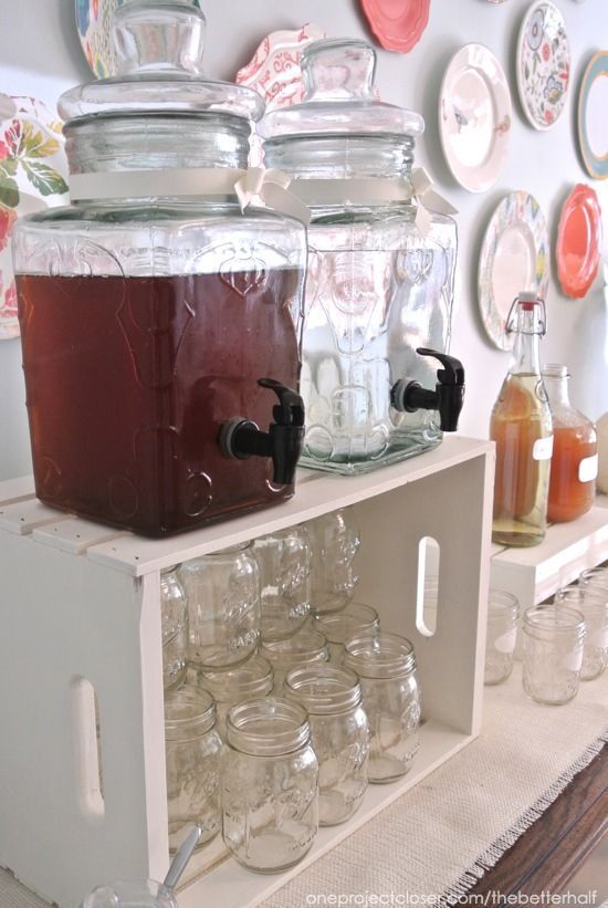 Mason jars and clear transparent serving jars for the refreshments – I need to get a sturdy crate for this!