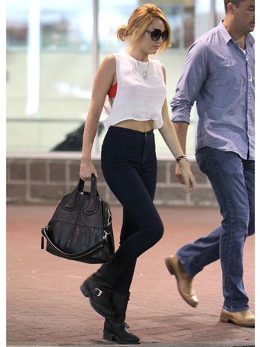Miley Cyrus Style – Miley Cyrus Street Fashion Pictures – Marie Claire