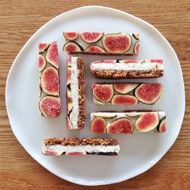 Salted Honey and Raw Fig Cheesecake Bars
