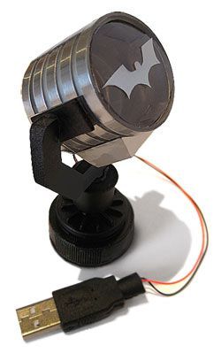 USB Batman Signal – shut up and take all my money!  I will have one!