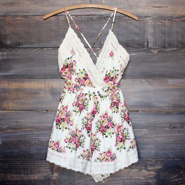 vintage inspired floral crochet romper womens boho chic bohemian gypsy hippie southern style spring summer outfits clothing