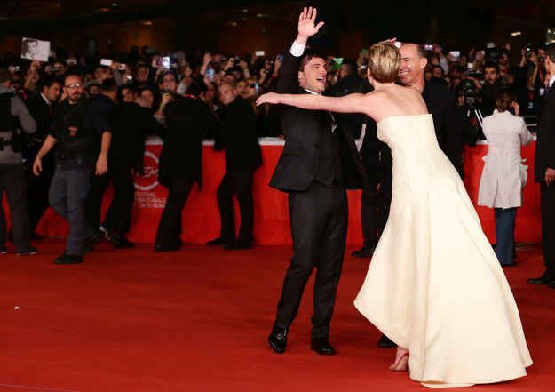 27 Times Jennifer Lawrence and Josh Hutcherson Proved They Have The Best Offscreen Relationship Ever – BuzzFeed