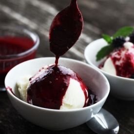A simple fresh homemade blackberry sauce recipe that can be made in under 10 minutes from start to finish.