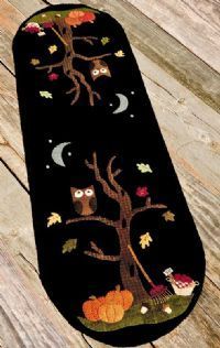Autumn Mood Wool Applique Pattern — This is absolutely on my list of things to buy and make.  Love this and the winter one too!