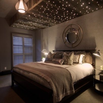 bedroom. I am obsessed with this lights-on-the-ceiling idea! Definitely having this.