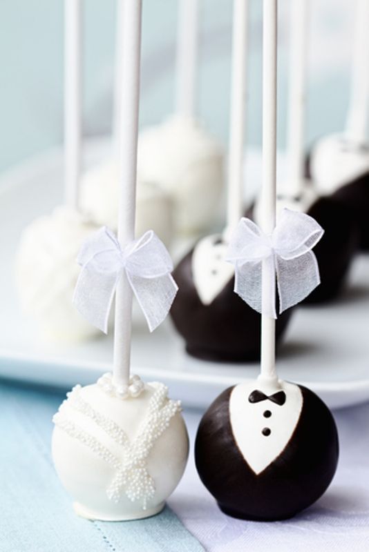 Bride and Groom Wedding Cake Pops. These are so adorable. this would be good i like these but the bride ones need color like my