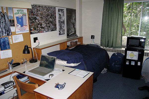 college dorm ideas for guys | 30 Remarkable Dorm Decorating Ideas For Girls – SloDive