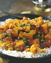 Great recipe that we tried recently for the Cauliflower, Potato and Pea Curry