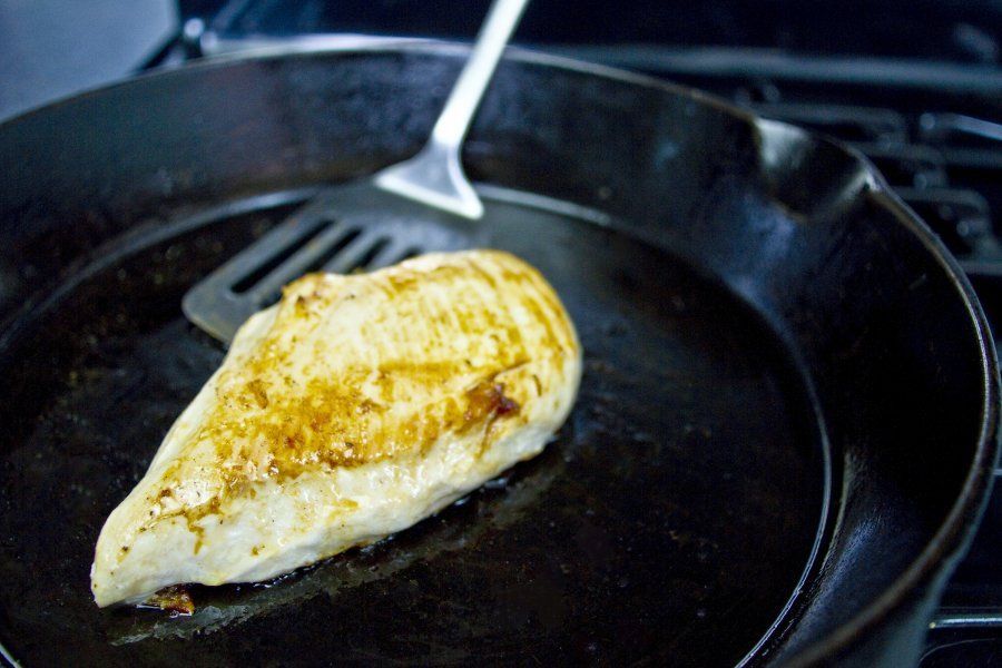 How To Cook A Juicy Chicken Breast | Food Republic. Tried it tonight and it worked like a charm!
