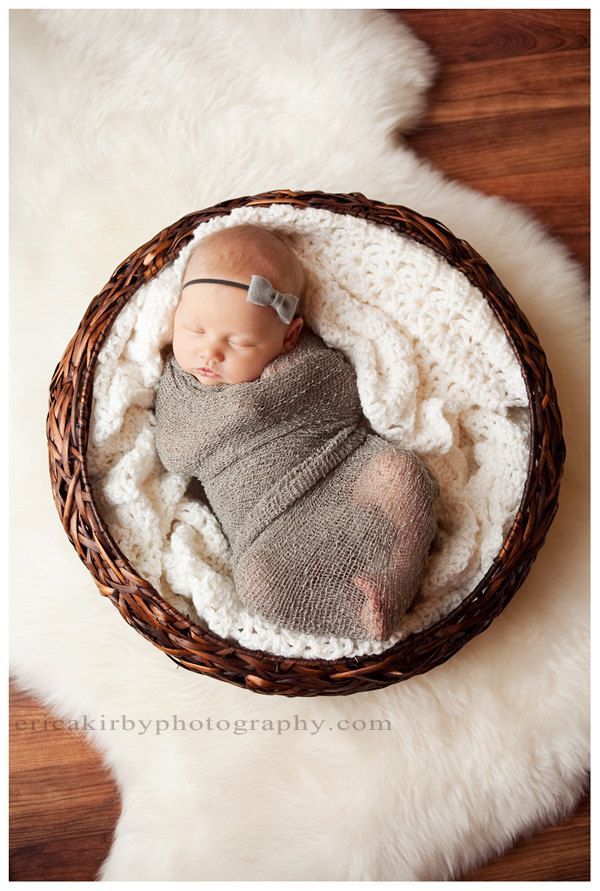 I love these newborn stretch knit wraps! Different colors… matching flowers. Newborn Stretch Knit Baby Wrap – Photography Prop –