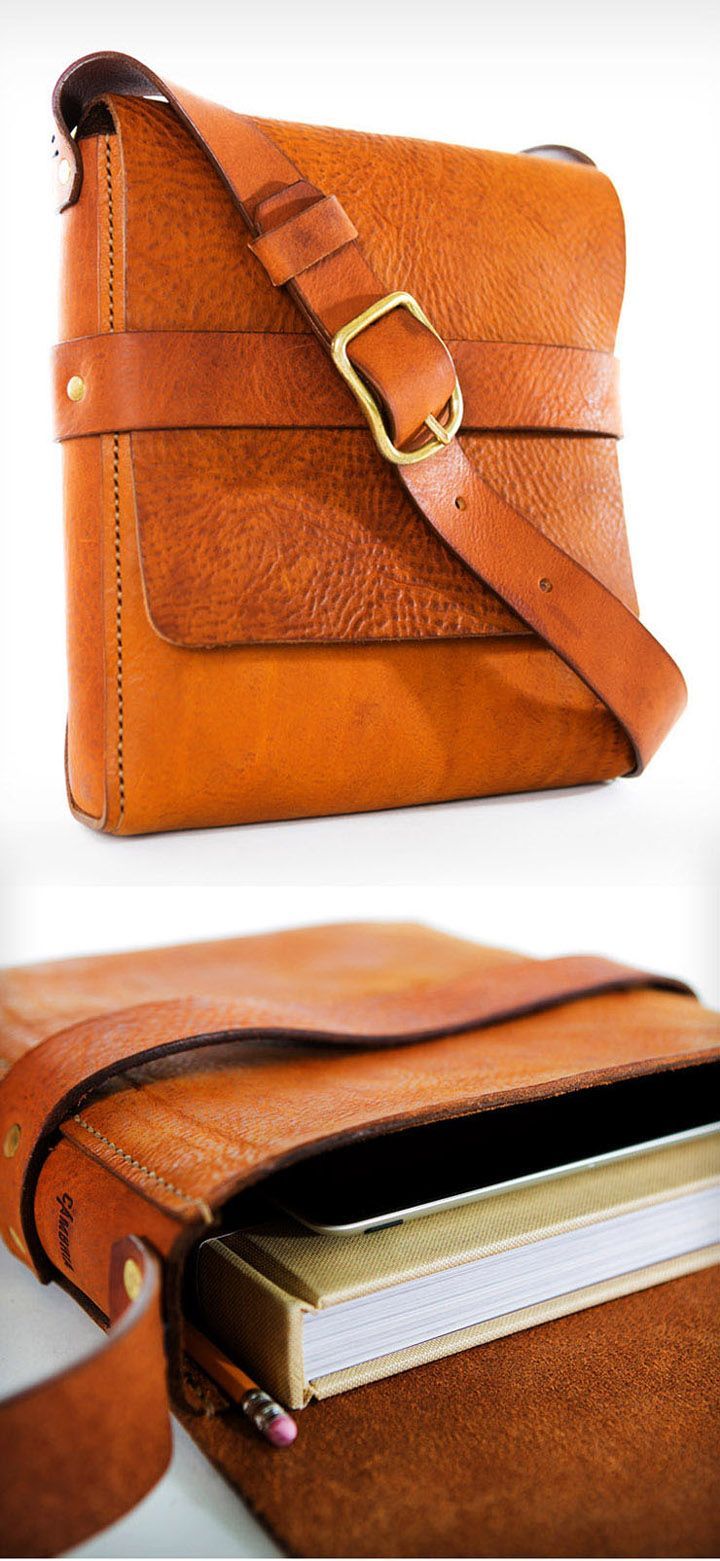 Love it! Slightly obsessed with brown leather messenger bags right now! Tbp