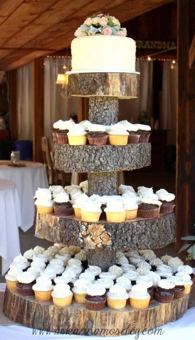 See more about barn wedding cakes, vintage barn weddings and barn weddings.