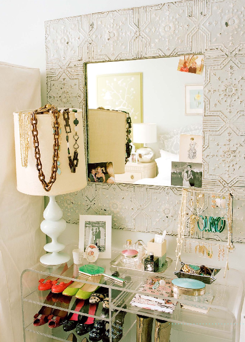 This is a little too organized for me but I like the idea of the shoe shelf + jewelry together.