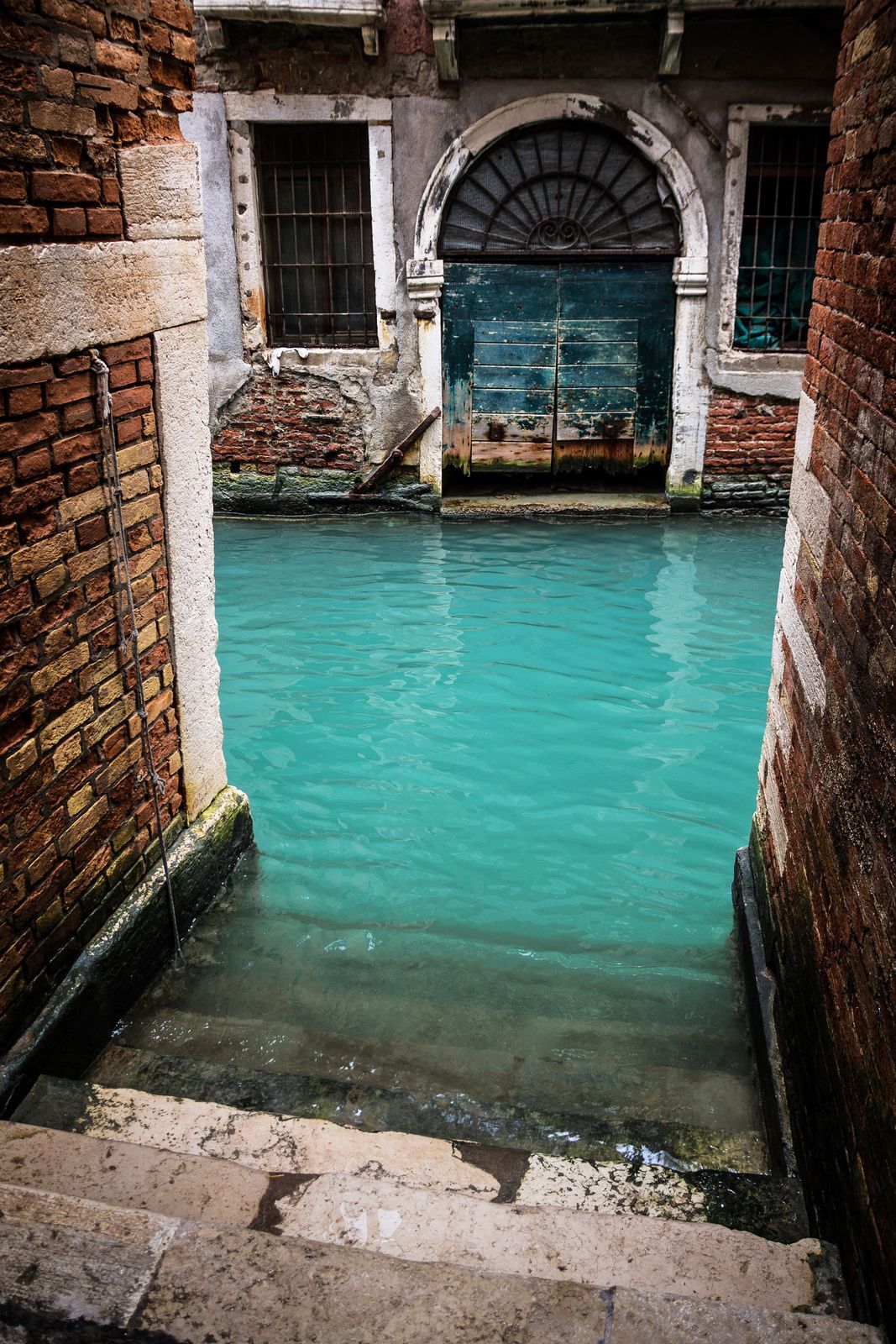 Turquoise Canal in Venice, Italy. From “The 40 Most Breathtaking Abandoned Places In The World”.