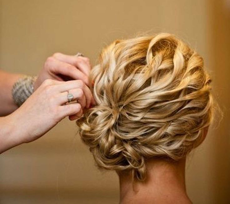 wedding half updos for medium length hair – Love this!