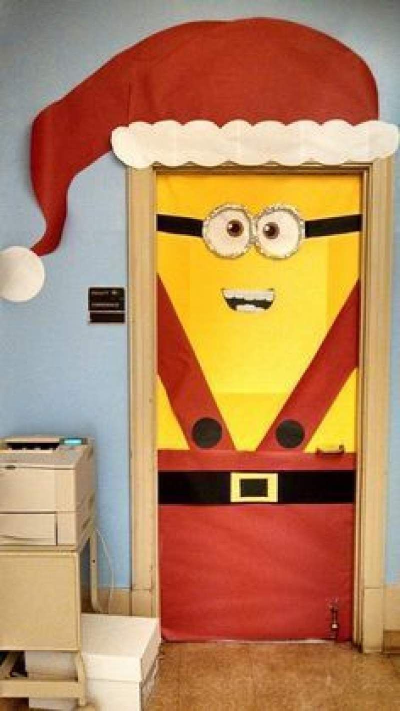 Minions Classroom door decoration for Christmas -   Easy Christmas Classroom Decorations