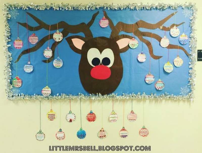 Rudolph Christmas Bulletin Board -   Easy Christmas Classroom Decorations