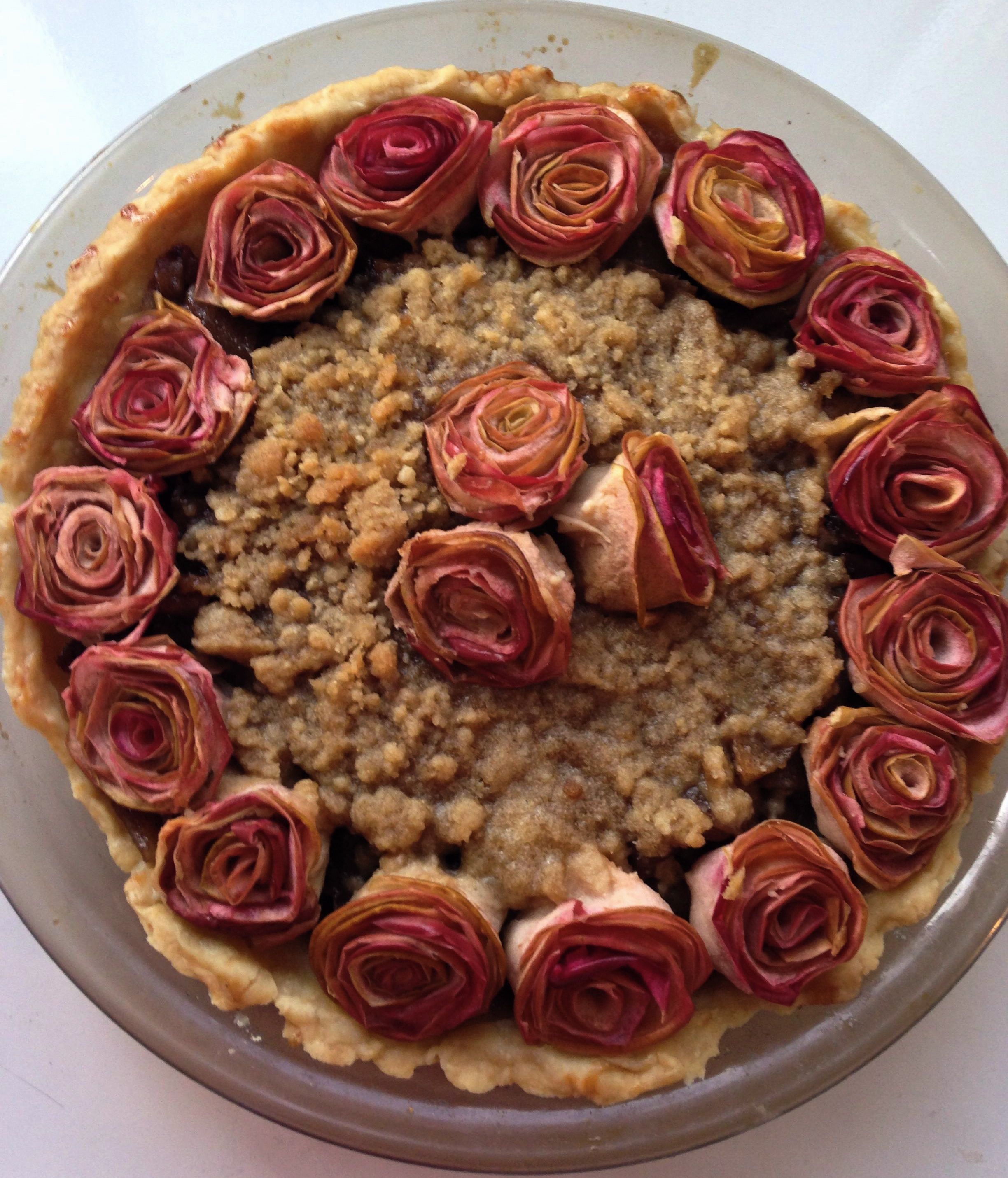 Apple Pie with Apple Roses and Crumb Topping via Deceptively Domestic