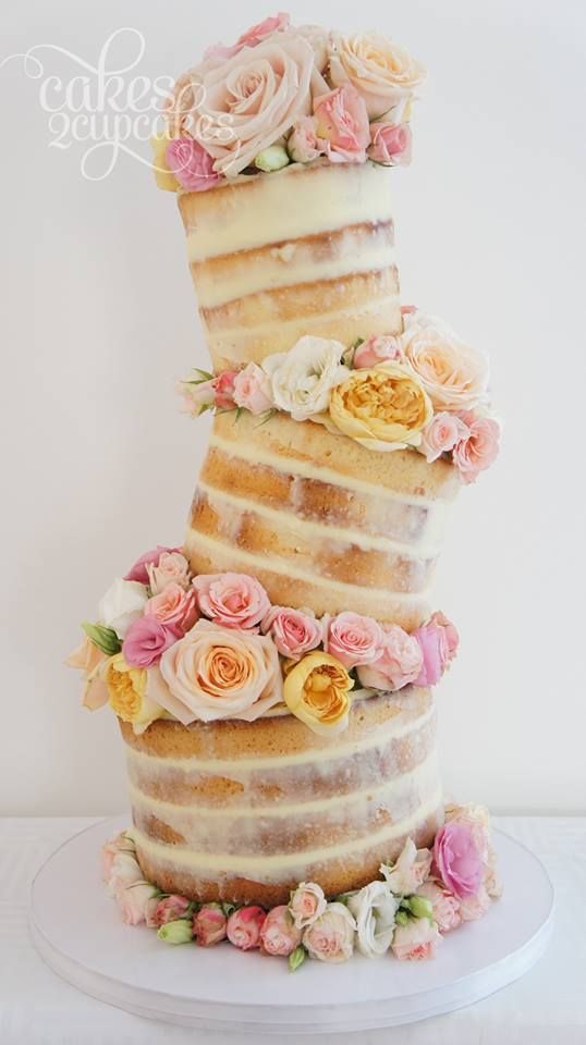 Can this wedding cake be mine? Please? These Wedding Cakes are Incredibly Stunning – Cakes 2 Cupcakes