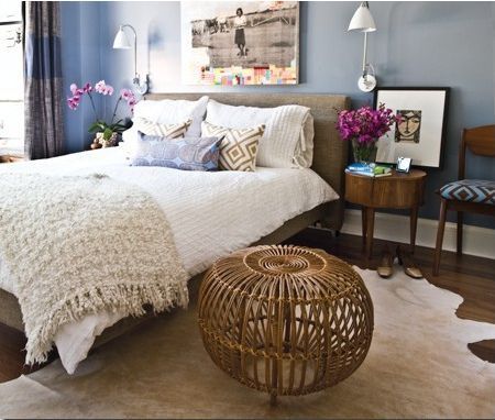 cozy + stylish ah i want this room !!! wish i had a big enough house with 30 different rooms so i can have all the rooms i want in
