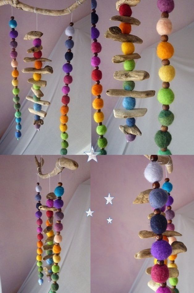 Deko-Objekte – Farbenfrohes Treibholz-Regenbogen-Filz-Mobile – ein Designerstück von Mei-Lynn bei DaWanda