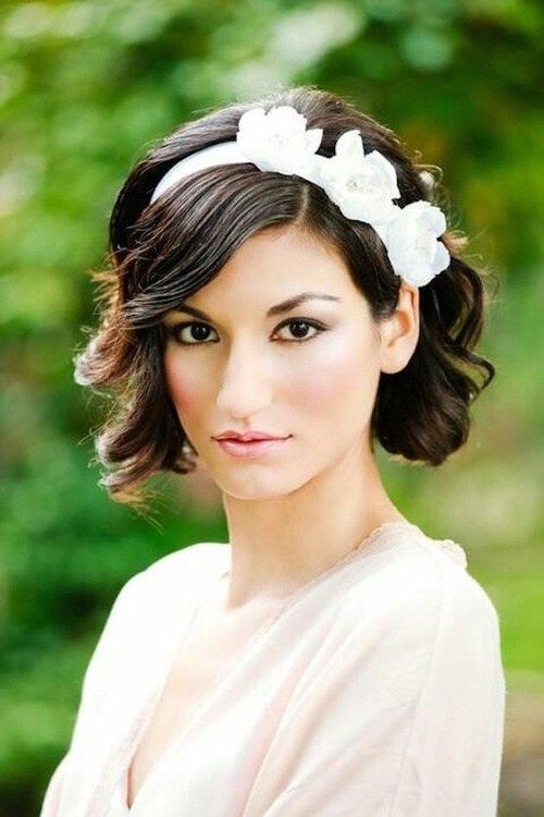 30 Beautiful Bridesmaid Hairstyles Ideas