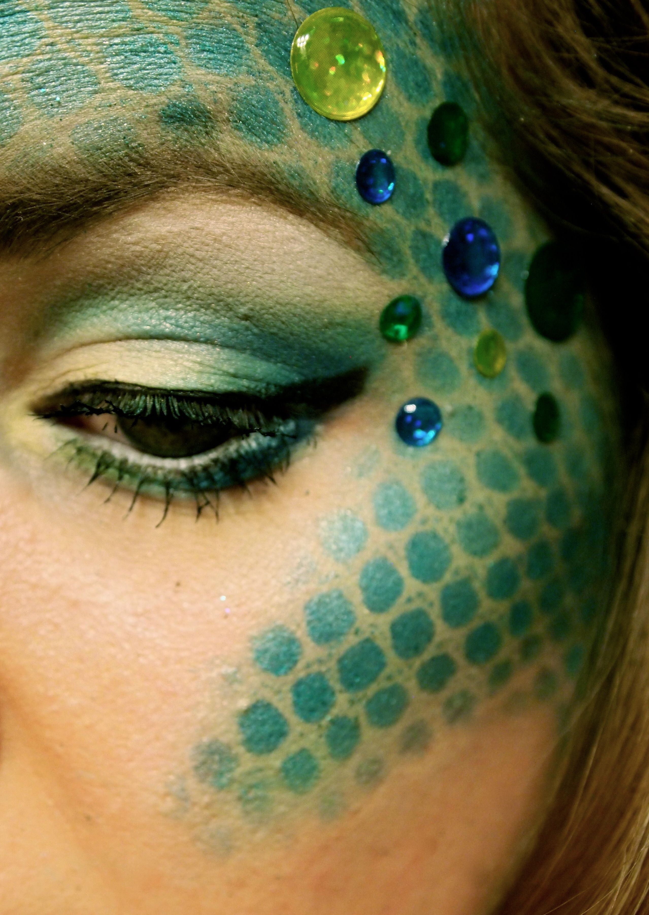 Mermaid Makeup: The BeShelled Femme or The Scaled Goddess Mermaid makeup is PHENOMENAL fun because there are so many different