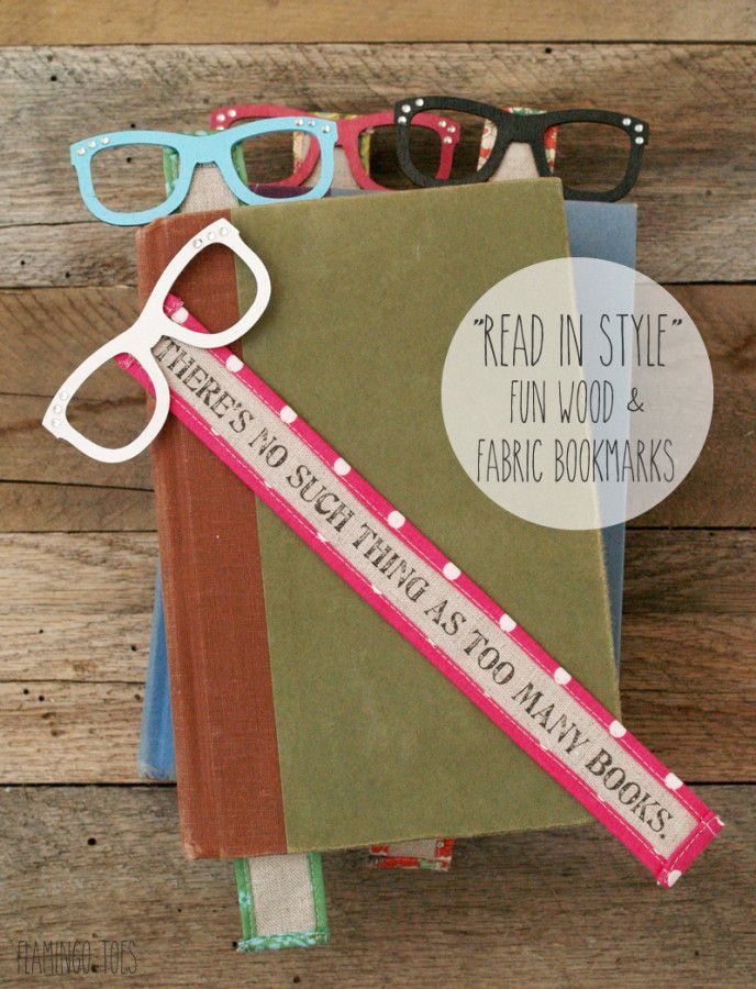 Read In Style – Fun Wood and Fabric Bookmarks – these look so easy to make and there are instructions for printing on fabric too!