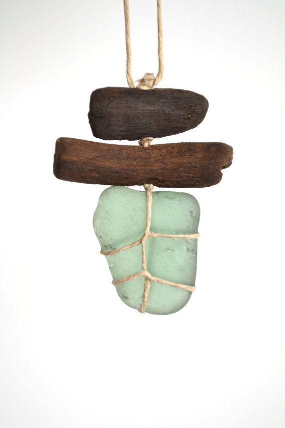 Sea glass and driftwood necklace/charm von Grazim auf Etsy