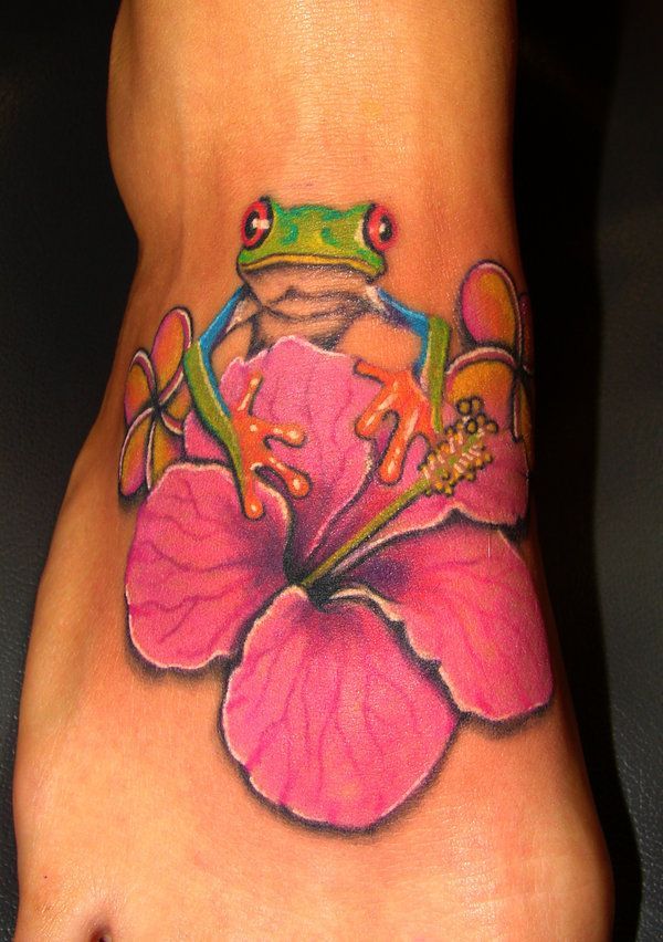 Anyone that knows me well, knows that I LOVE frogs! This is super cute but maybe just a little smaller! :-)
