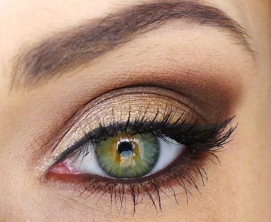 Eye makeup for green eyes :)