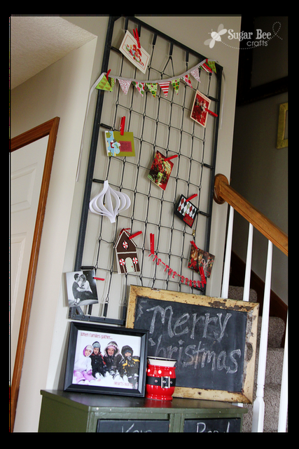 great idea for christmas cards and then to hang pictures for the year…..and i have 2 of them!!!