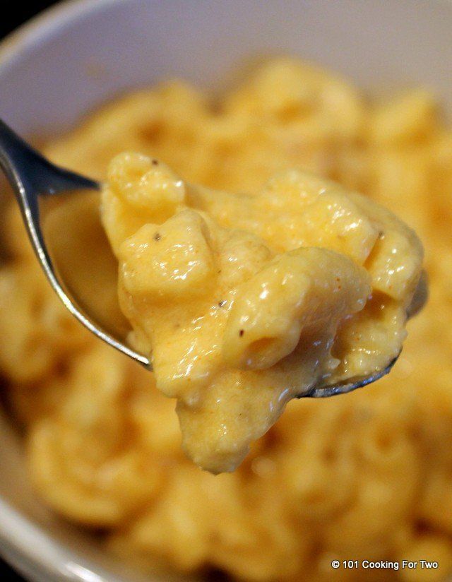 Great taste, wonderful creamy texture in the easiest creamiest slow cooker mac and cheese you will ever see.