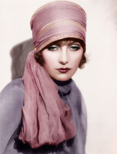 Greta Garbo – Yes, I would wear this vintage hat right now!  Some things need to be brought back to life!