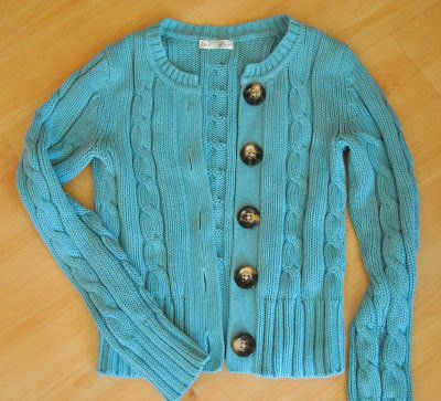 How To Cut a Sweater and Secure The Yarn So it Doesn’t Unravel:  Button Up Cardigan Cowl (Old Sweater Refashion)