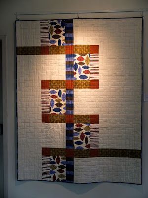 Modern Quilt Relish: Des Moines Modern Quilt Guild show up in the gallery