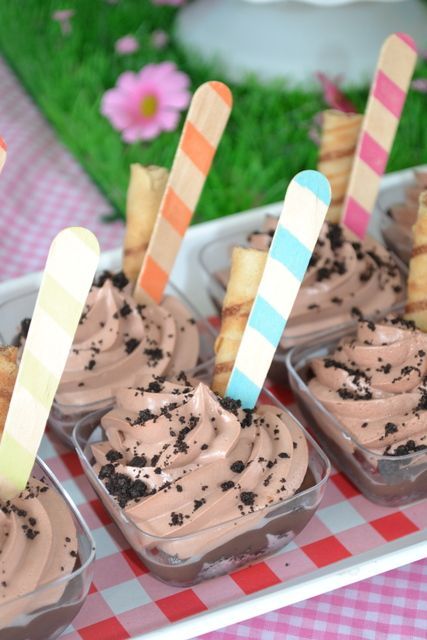 Peppa Pig Birthday: “Muddy Puddles” pudding pies. This made me think of you