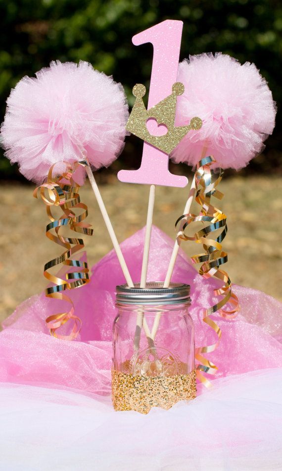 Princess Party Pink and Gold Centerpiece Table by GracesGardens