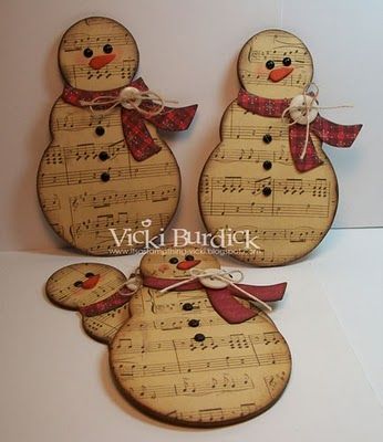 sheet music snowman; these look really cute and seem easy to make…maybe one day I will have the time to makes some???