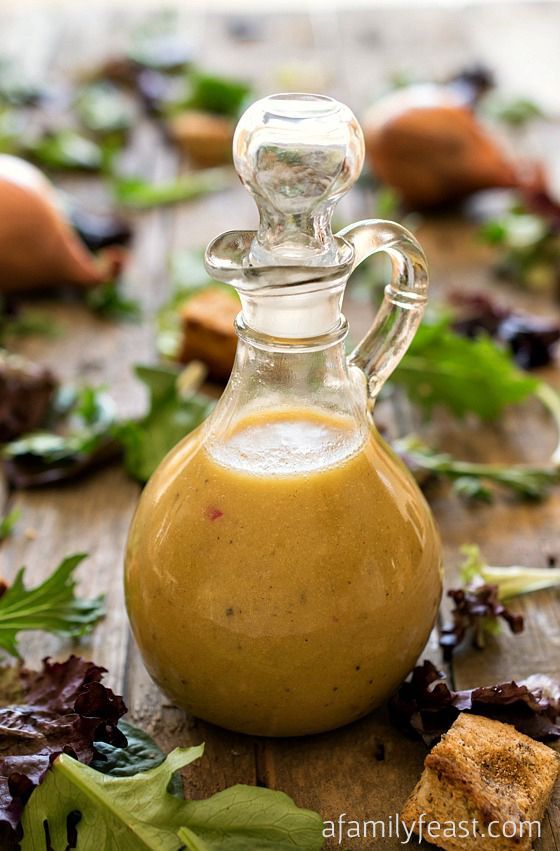 Simple Red Wine Vinaigrette – A quick and easy homemade vinaigrette that is perfect with grilled meats and salads!
