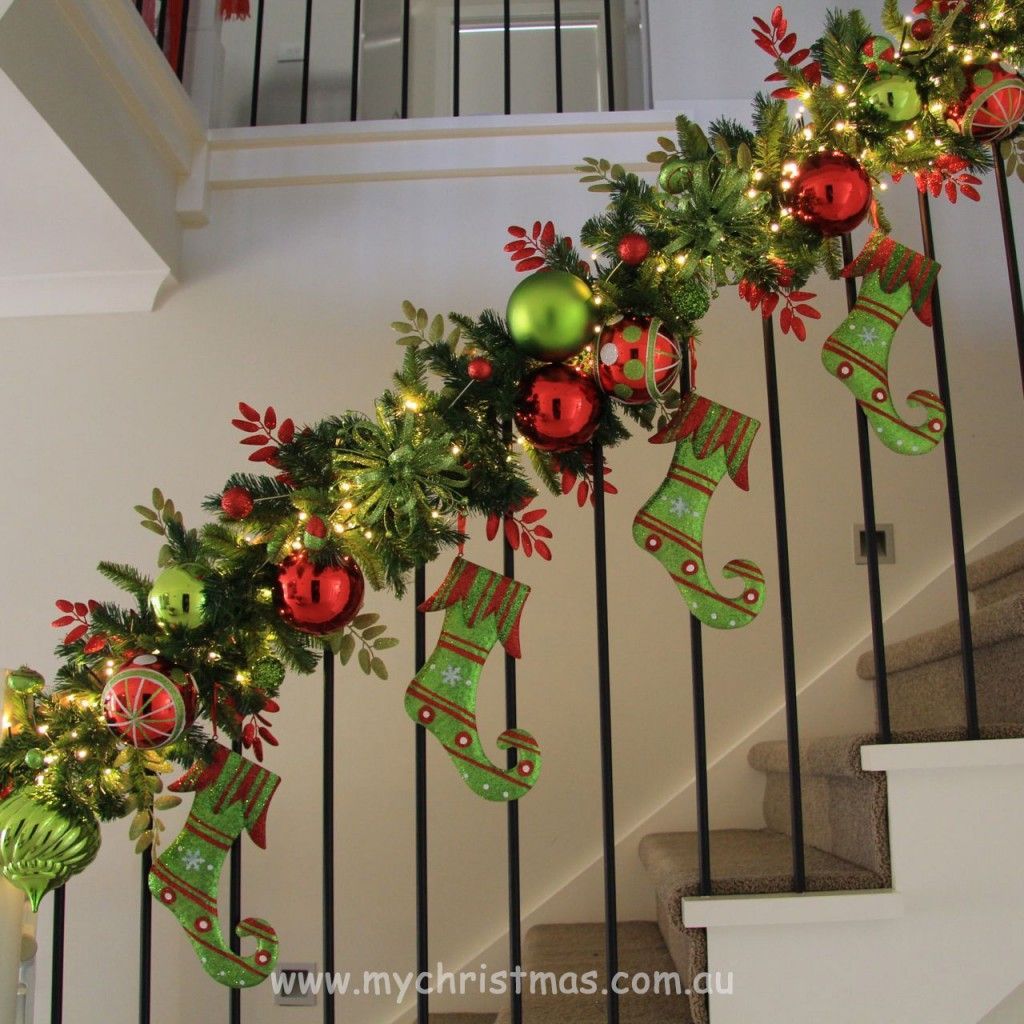 Staircase Garland Design….Love it!!!!