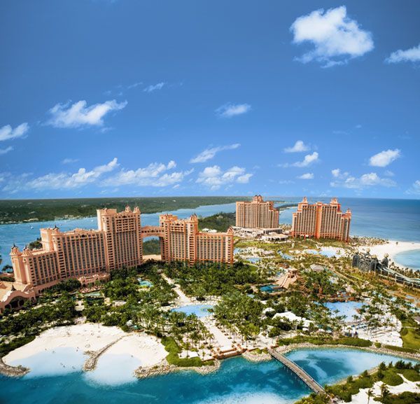 The Ultimate Survival Guide to The Atlantis Resort, Paradise Island || HotelChatter