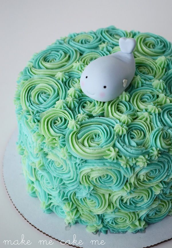 Under the Sea Cake with Fondant Whale Topper w/ Tutorial. Great for a boy’s or girl’s birthday, a baby shower, or just for summer