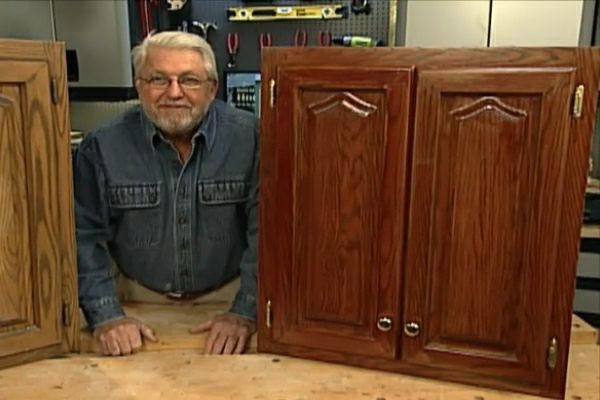 Watch Ron’s easy to follow instructions on how to refinish a cabinet – perfect for redoing our kitchen cabinets from honey oak to