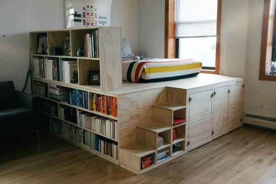 10 Must-See Small Cool Homes: Week Three, love this lofted bed with book storage