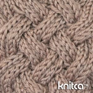 Here’s a gorgeous cable stitch that is fully reversible. It looks great on both sides. This makes it perfect choice for all kinds