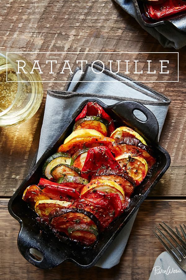 it’s tomato season and the perfect time to make Ratatouille.  This absolutely delicious roasted dish is full tomatoes and layers